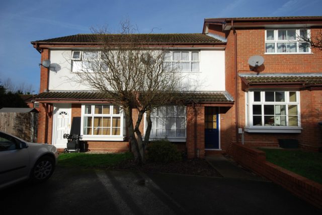  Image of 2 bedroom Terraced house to rent in Thorneycroft Close Walton-on-Thames KT12 at Walton On Thames  Surrey, KT12 2YD